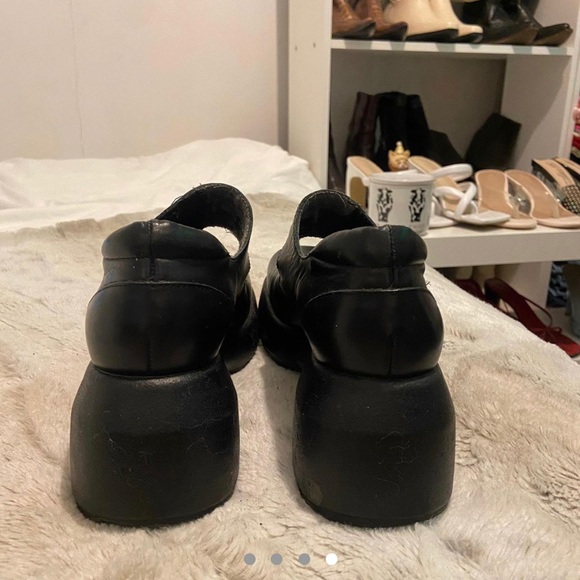 Nine West Platform Mary Jane shoes - Picture 4 of 4